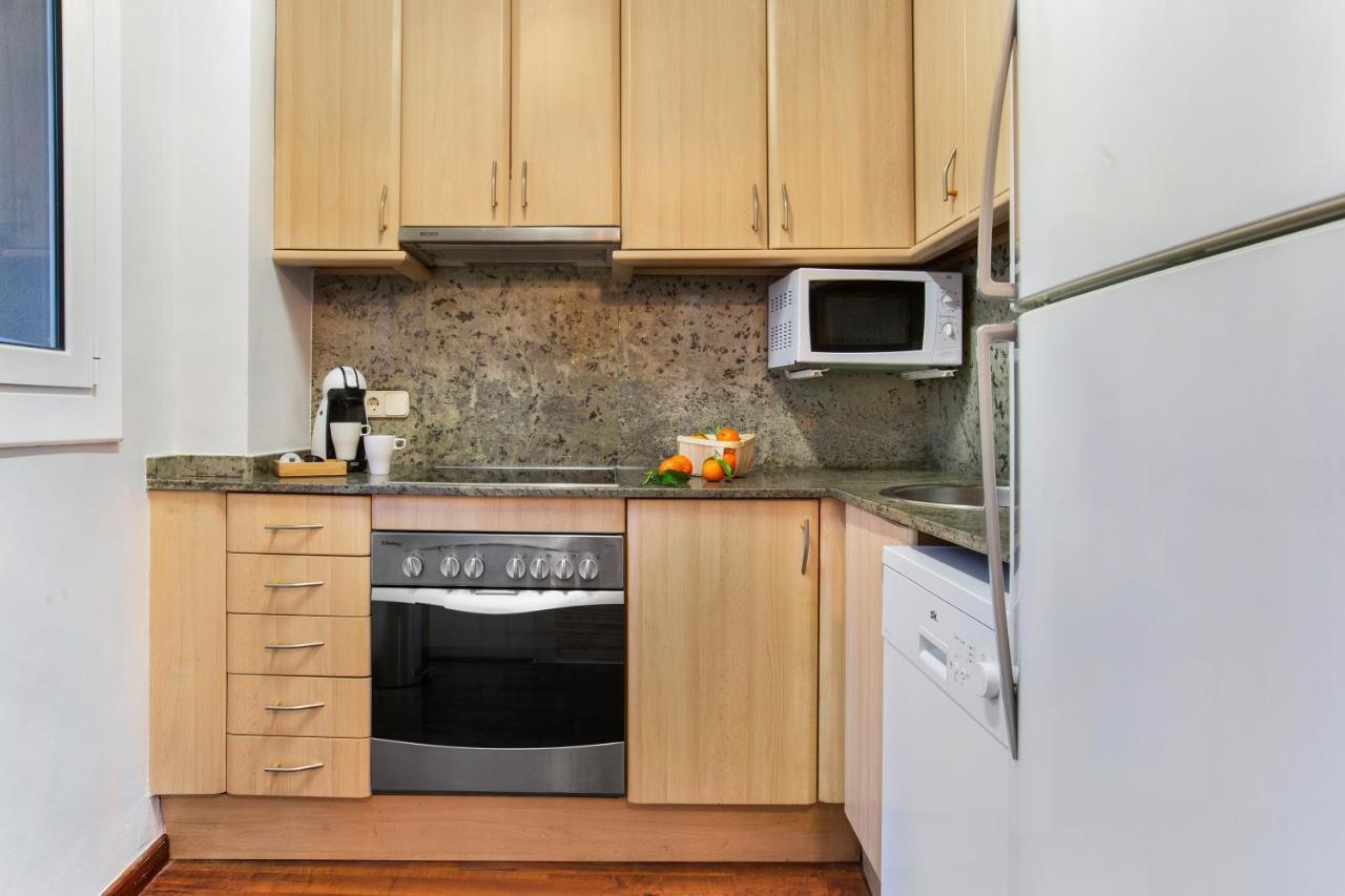 Stay U-Nique Apartments Ramon Y Cajal Барселона Екстериор снимка